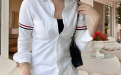 日韩精品无码二三区A片